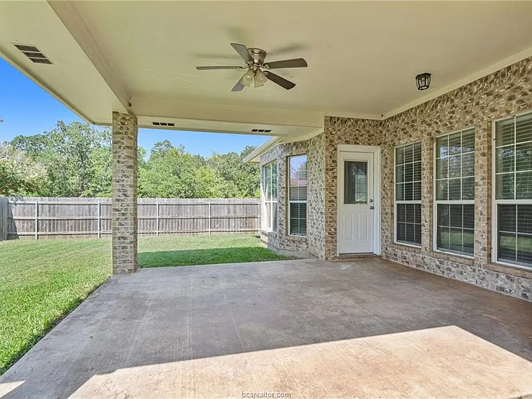 1219 Harrisonburg Ln — Photo 16