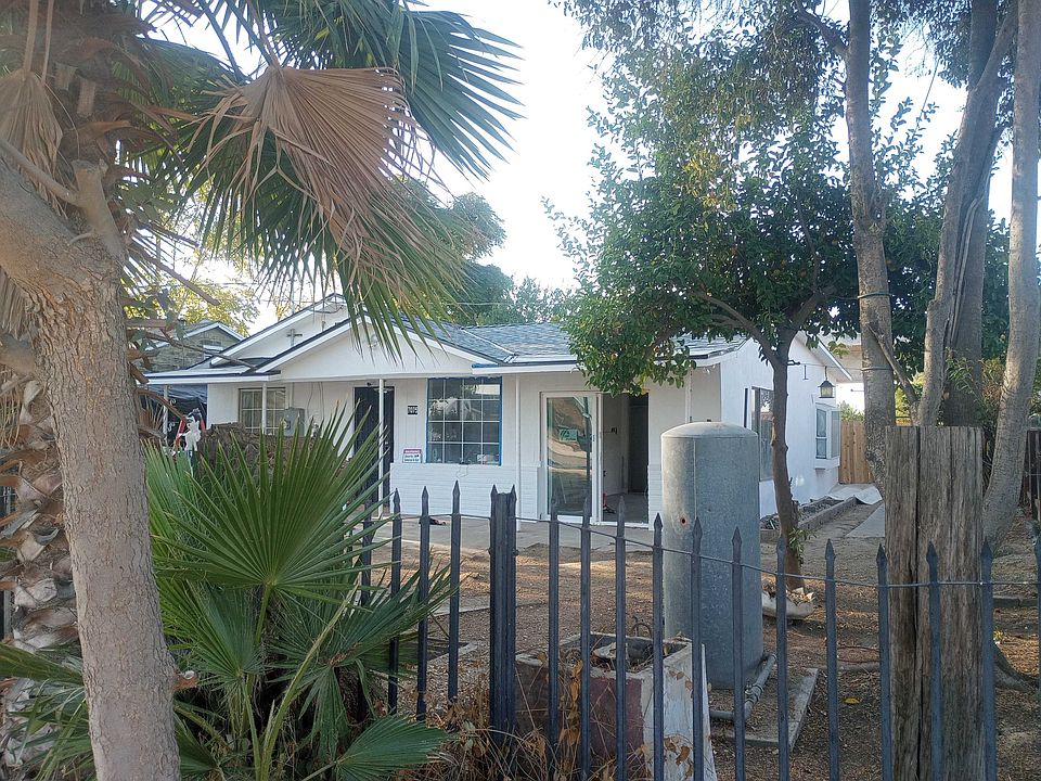 Building Photo 3