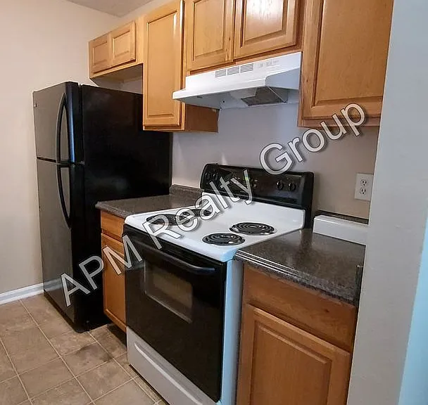 117 Country Town Dr — Photo 1