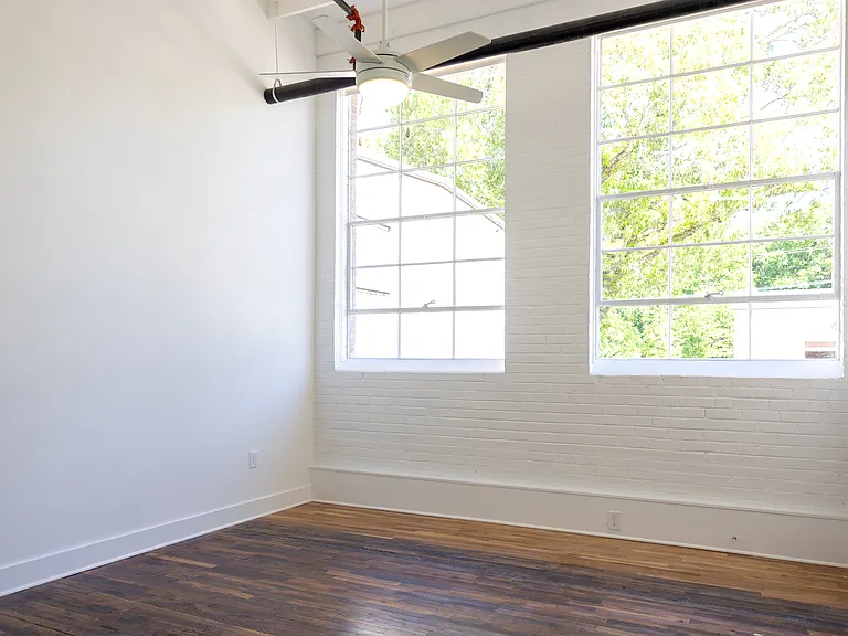 Overton Lofts — Photo 58