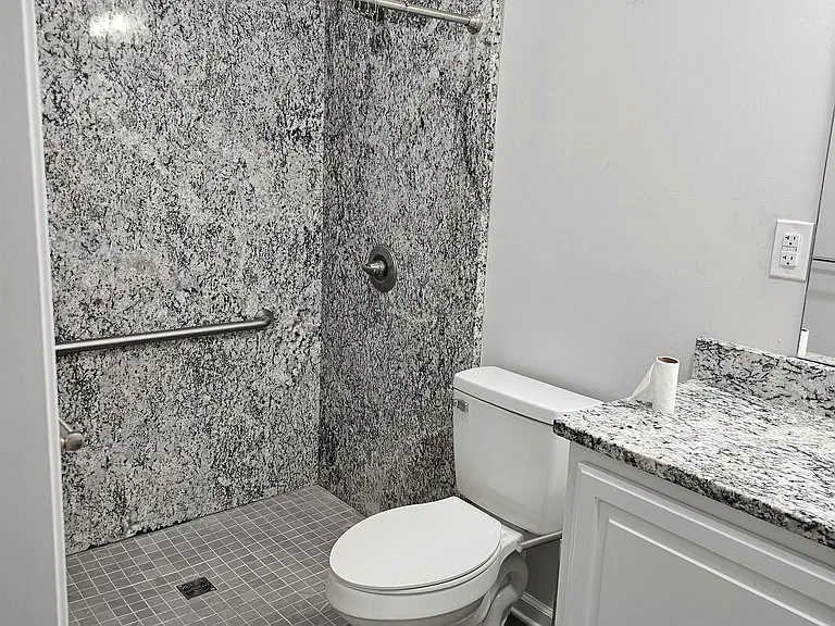 1304 Clearmont Dr — Photo 2