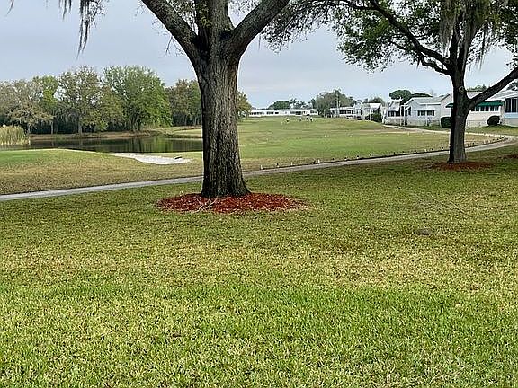 #17 FAIRWAY TEE TO GREEN