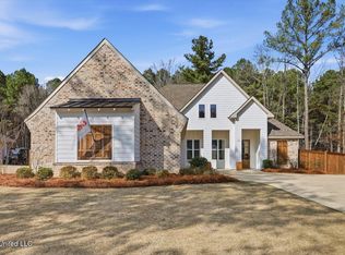 1154 Sanctuary Dr, Brandon, MS 39042