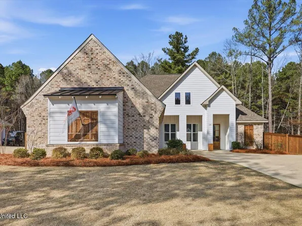 1154 Sanctuary Dr, Brandon, MS 39042