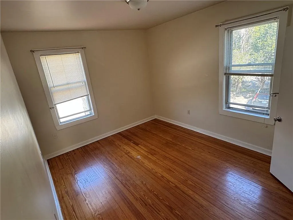 2 bed, 1.0 bath, 850 sqft, $1,575 — Photo 4