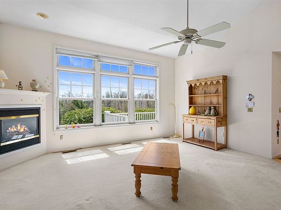 3rd image of 824 Crooked Tree Dr #14
