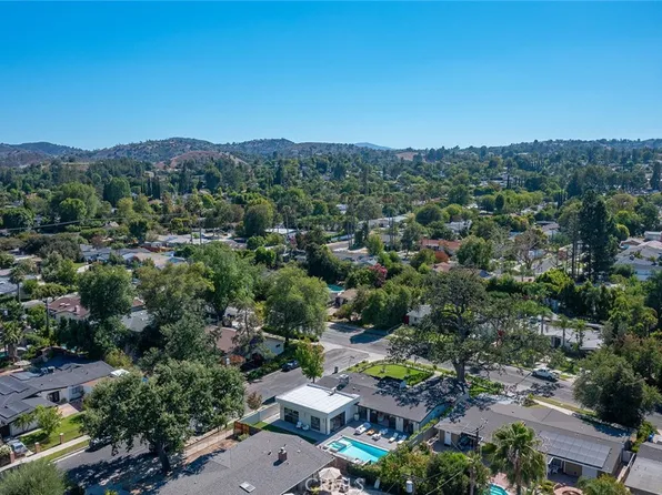 5500 Fenwood Ave, Woodland Hills, CA 91367