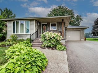 52 Mockingbird Dr, Woolwich, ON N3B 3A6