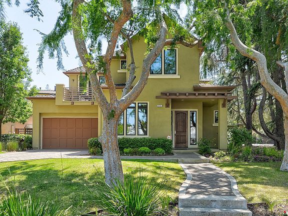 3rd image of 4216 Wilkie Way