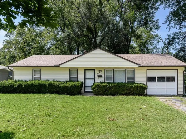 8213 Ruskin Way, Kansas City, MO 64134