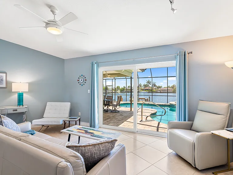 2316 S Shore Dr SE — Photo 10