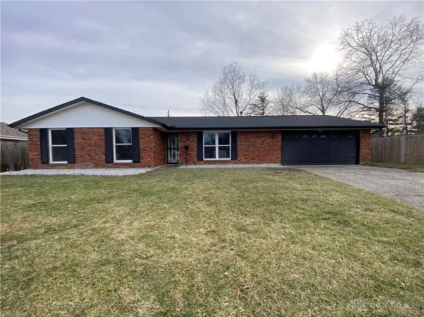 376 Wahby Ct, Fairborn, OH 45324