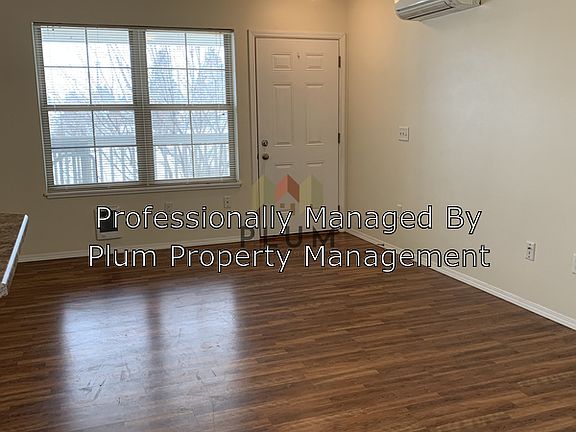 2nd image of 1309 Montana St APT 201
