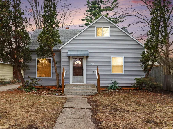 833 Grant St, Big Rapids, MI 49307