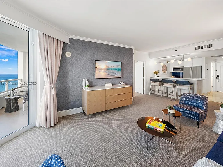 4401 Collins Ave #3505 — Photo 10