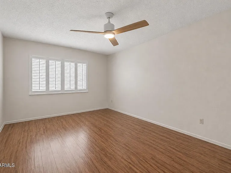 3033 E Devonshire Ave #3015 — Photo 6