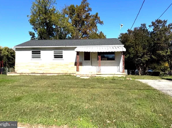 1302 Columbia Rd, Woodbridge, VA 22191