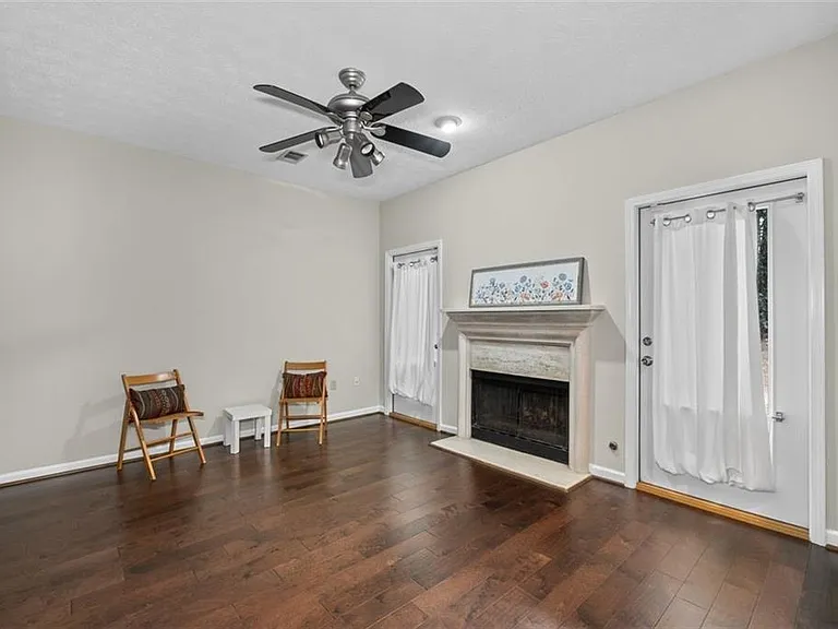 2680 Pine Tree Rd NE #5 — Photo 16