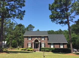 7033 Bucktail Rd, Fayetteville, NC 28311