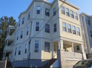 29 Montgomery St, Lawrence, MA 01841