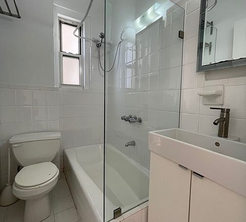 4th image of 36 Plaza St E APT 9G