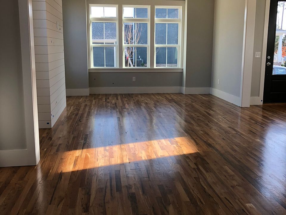 2nd image of 546 Old Piedmont Cir
