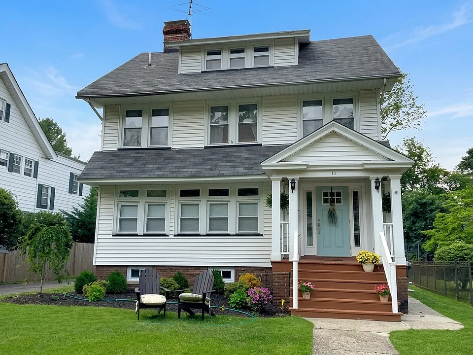 11 E Clark Pl #1