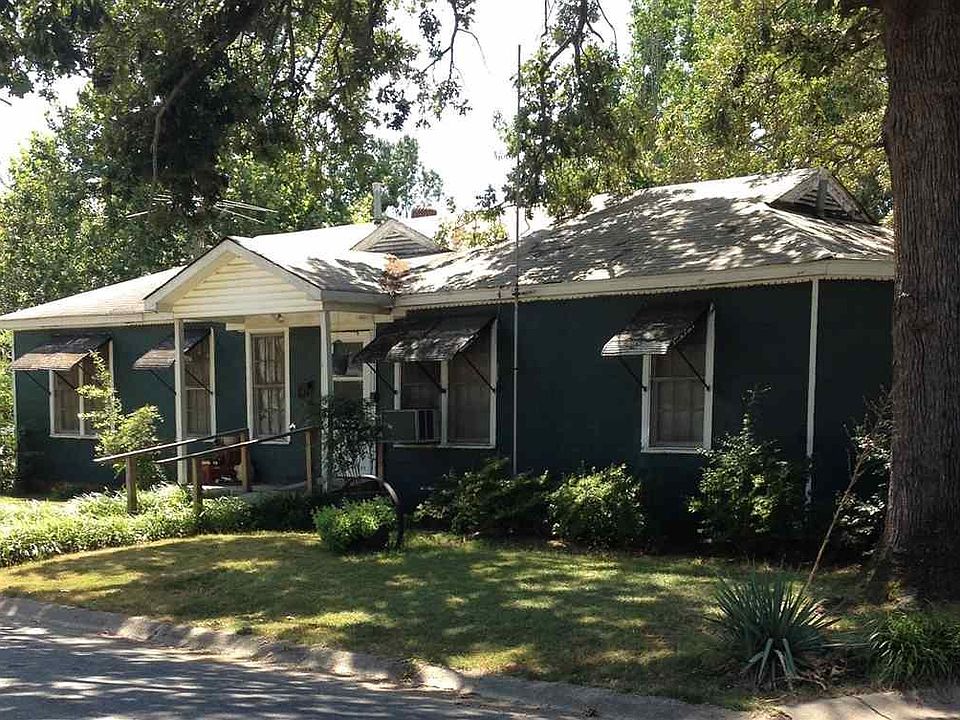 1st image of 1801 W Circle Dr