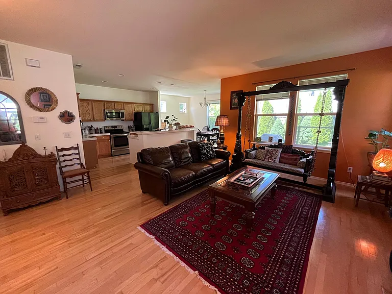 24024 SE 23rd St — Photo 6