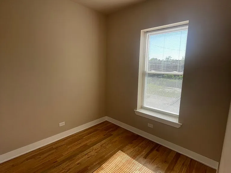 6342 S Elizabeth St #2 — Photo 15