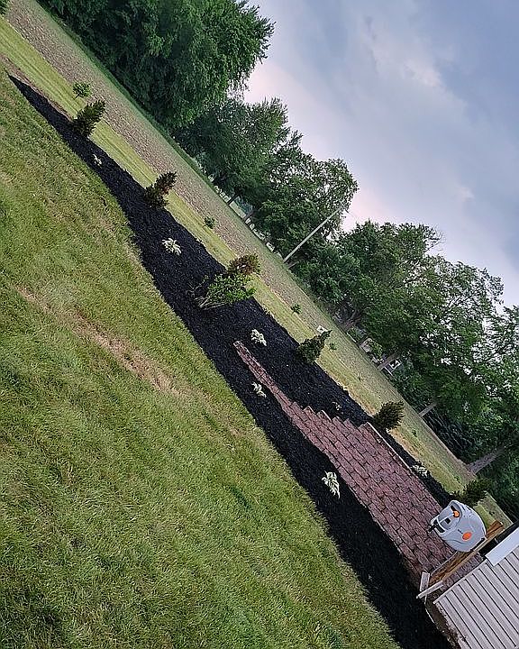 2nd image of 1649 Cochrane Rd