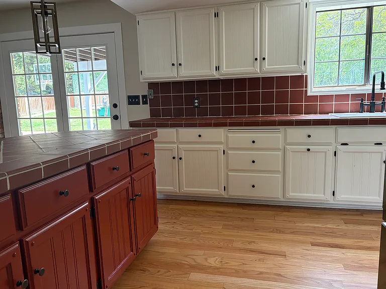 10436 N Edinburgh Dr — Photo 9