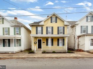 327 Fairview Ave, Waynesboro, PA