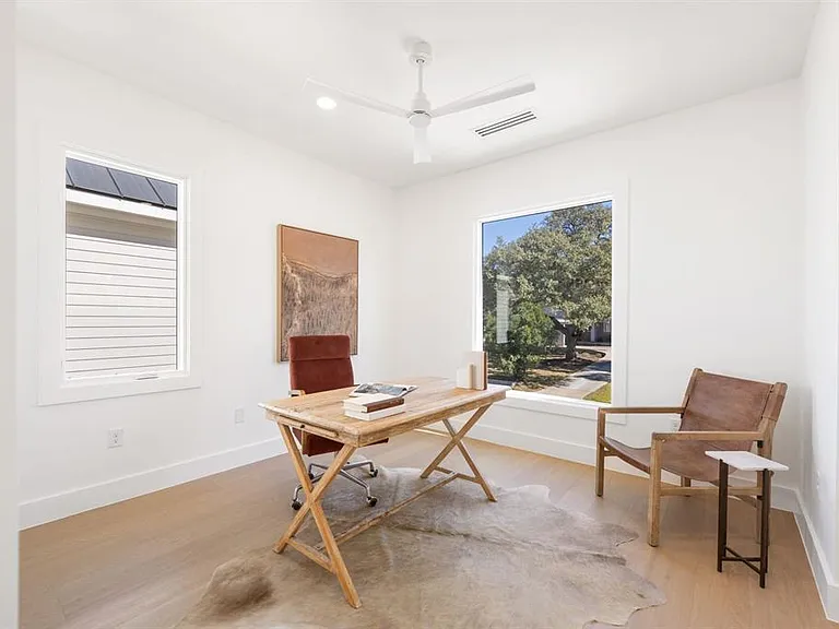 2406 Euclid Ave #2 — Photo 8