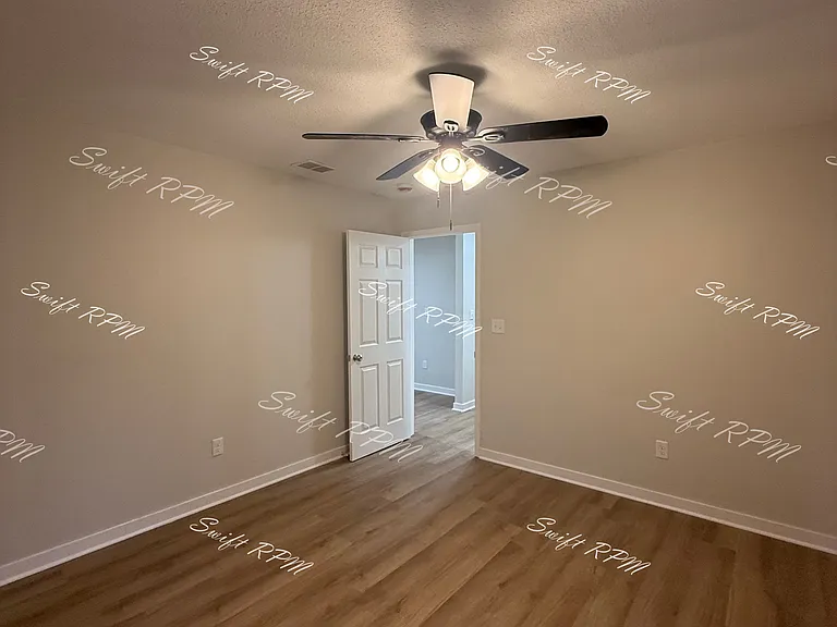 1036 Oakland Ave #1 — Photo 11