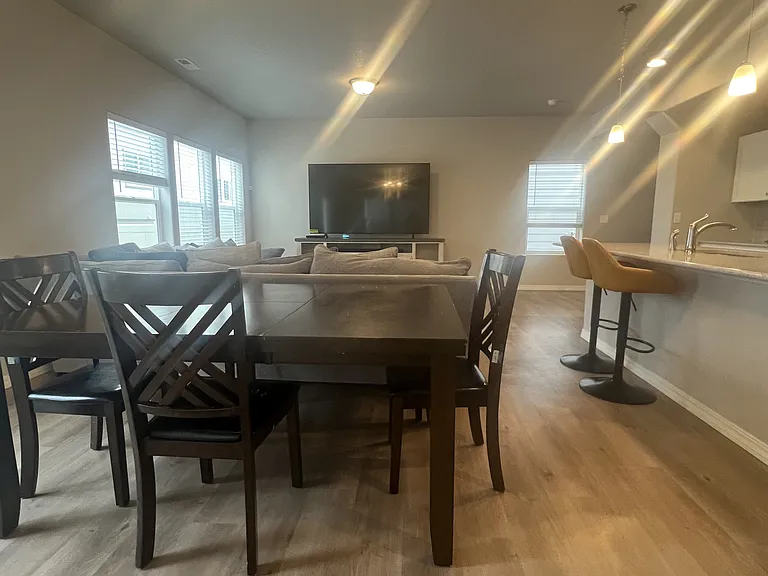 4223 Samaritan Loop — Photo 11