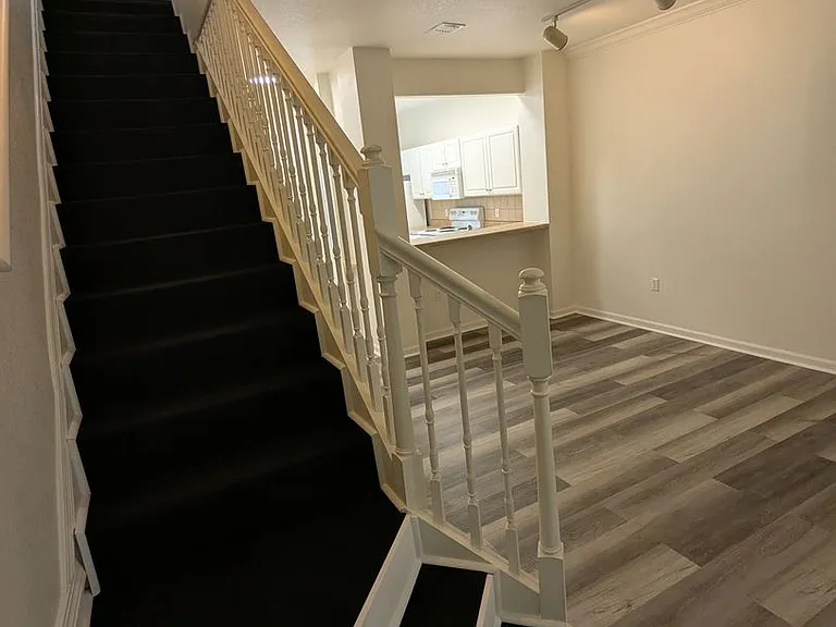 4833 NW 46th Pl #106 — Photo 16