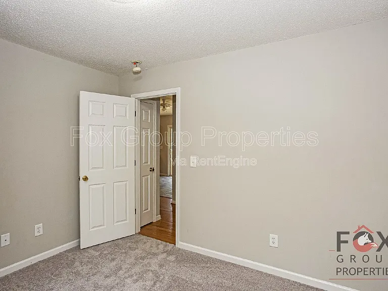 184 Brook Creek Dr — Photo 13