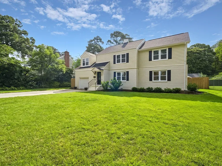 6048 River Rd — Photo 2