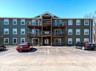 3200 E John Hinkle Pl #A9, Bloomington, IN 47408