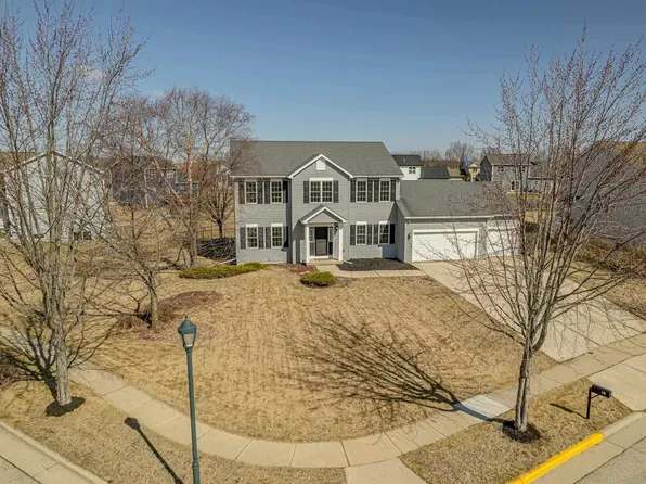 712 Water Tower Drive, Marshall, WI 53559