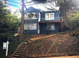 724 N Forest St, Bellingham, WA 98225