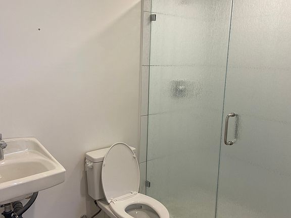 2nd image of 3118 W 48th St #6