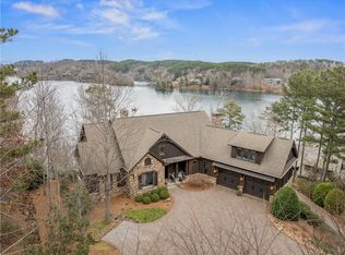 320 Knollwood Dr, Salem, SC 29676