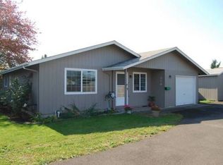 454 39th St, Springfield, OR 97478