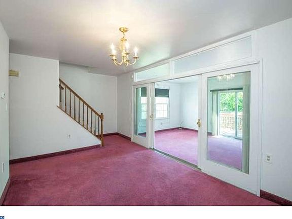 4th image of 1312 Coleman St