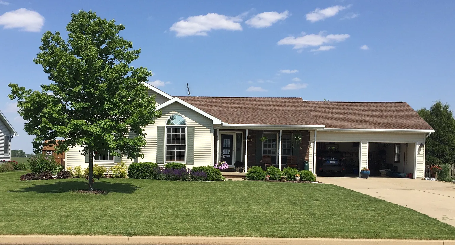 711 Platt Way photo 1