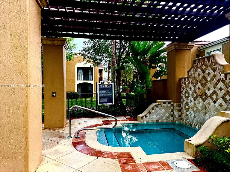 8060 N Nob Hill Rd #203 — Photo 37