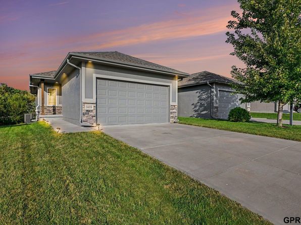 16058 C W Hadan Dr, Bennington, NE 68007 view 2