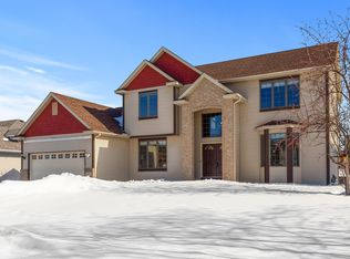 3233 98th Cir N, Brooklyn Park, MN 55443